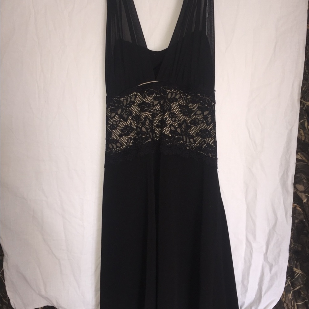 Black holter type dress